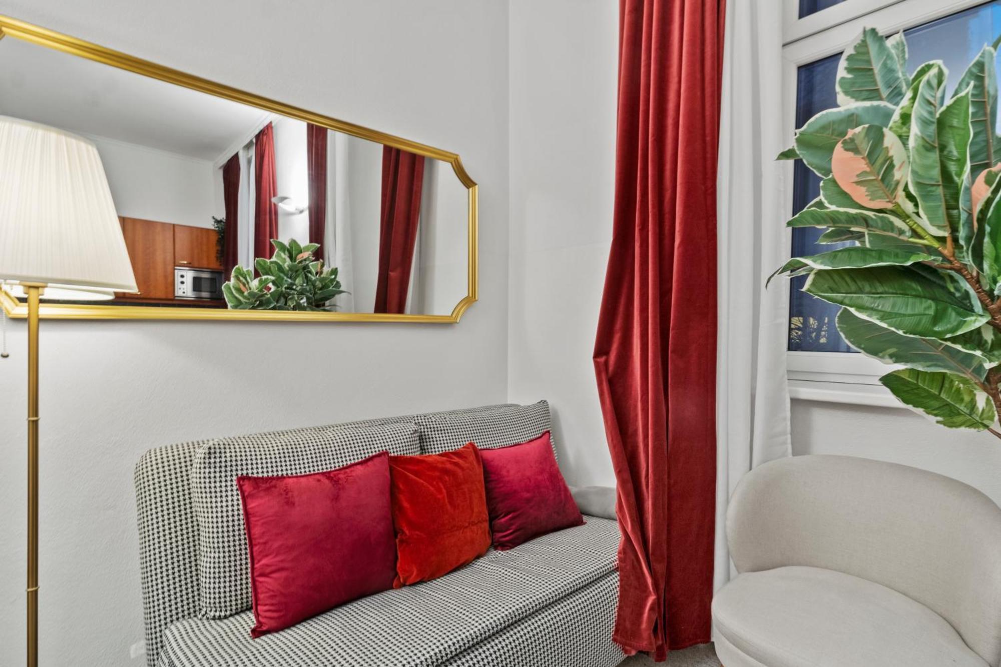 Apartment - 30 M² - Next To Augarten Vienna